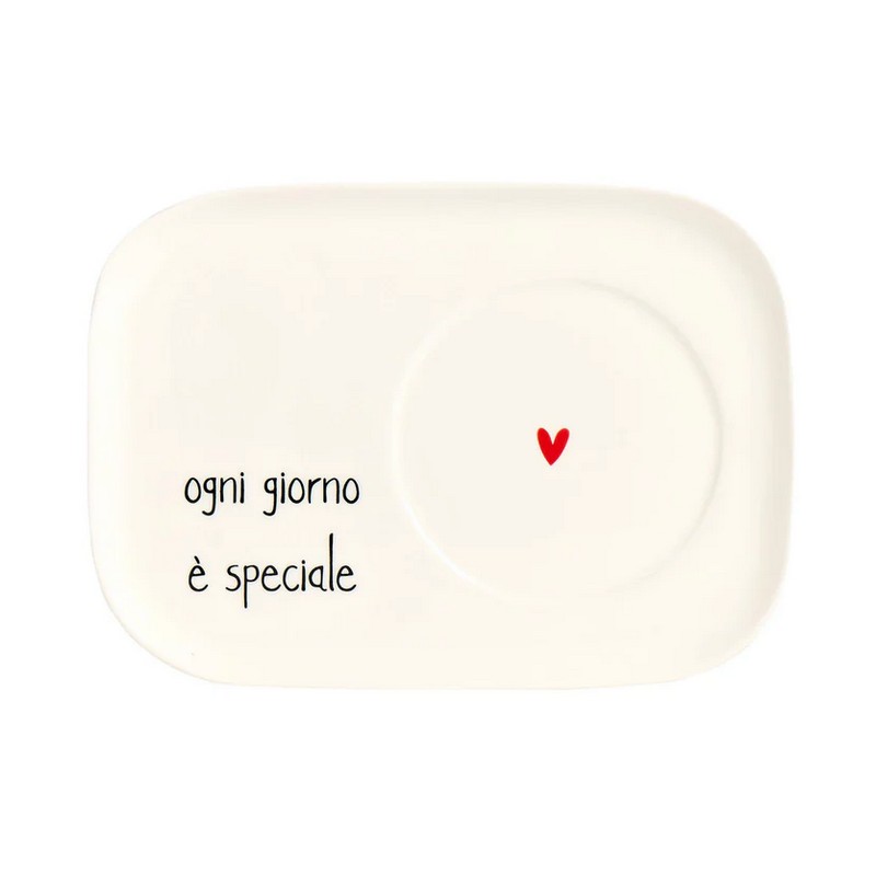 Piatto per tazza da colazione in ceramica bianca con cuoricino e scritta “Ogni giorno è speciale”